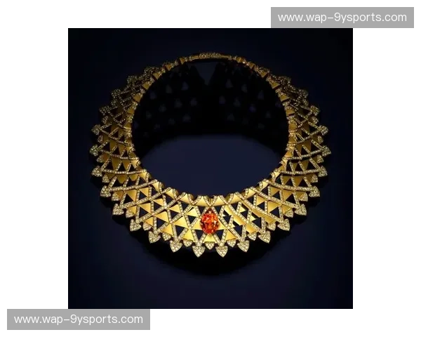 1克拉VS：在璀璨与平衡之间，定义你的浪漫金律