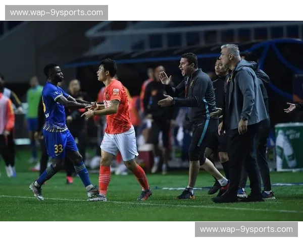 燃情绿茵，战火重燃：恒大vs天津，一场荡气回肠的足球史诗